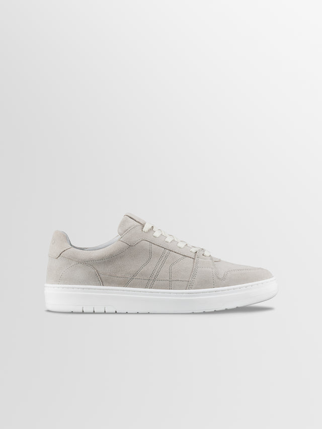 Carrara Suede Sneaker in Dune