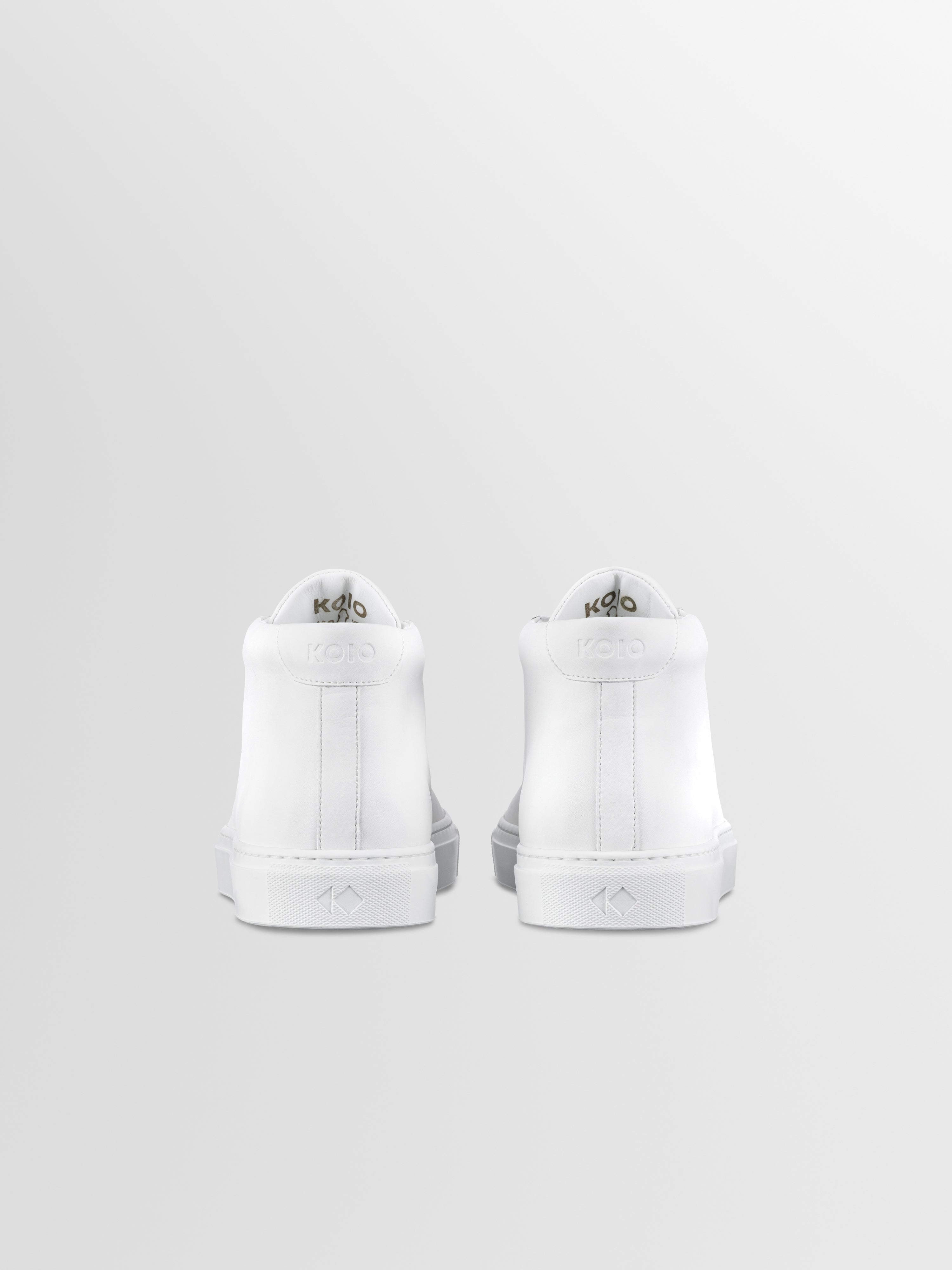 Capri Mid Leather Sneaker in Triple White