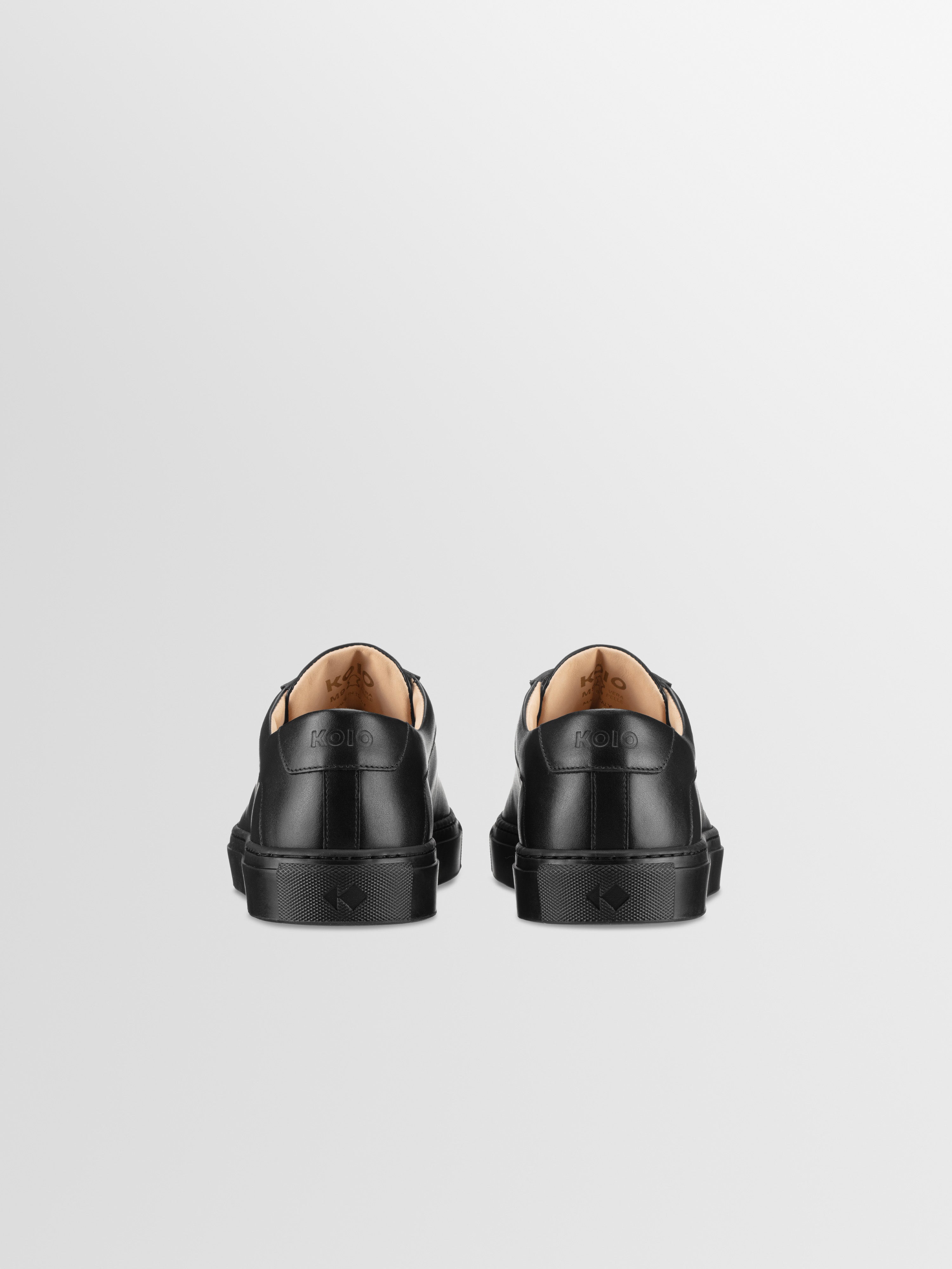 Capri Leather Sneaker in Nero Wide Fit