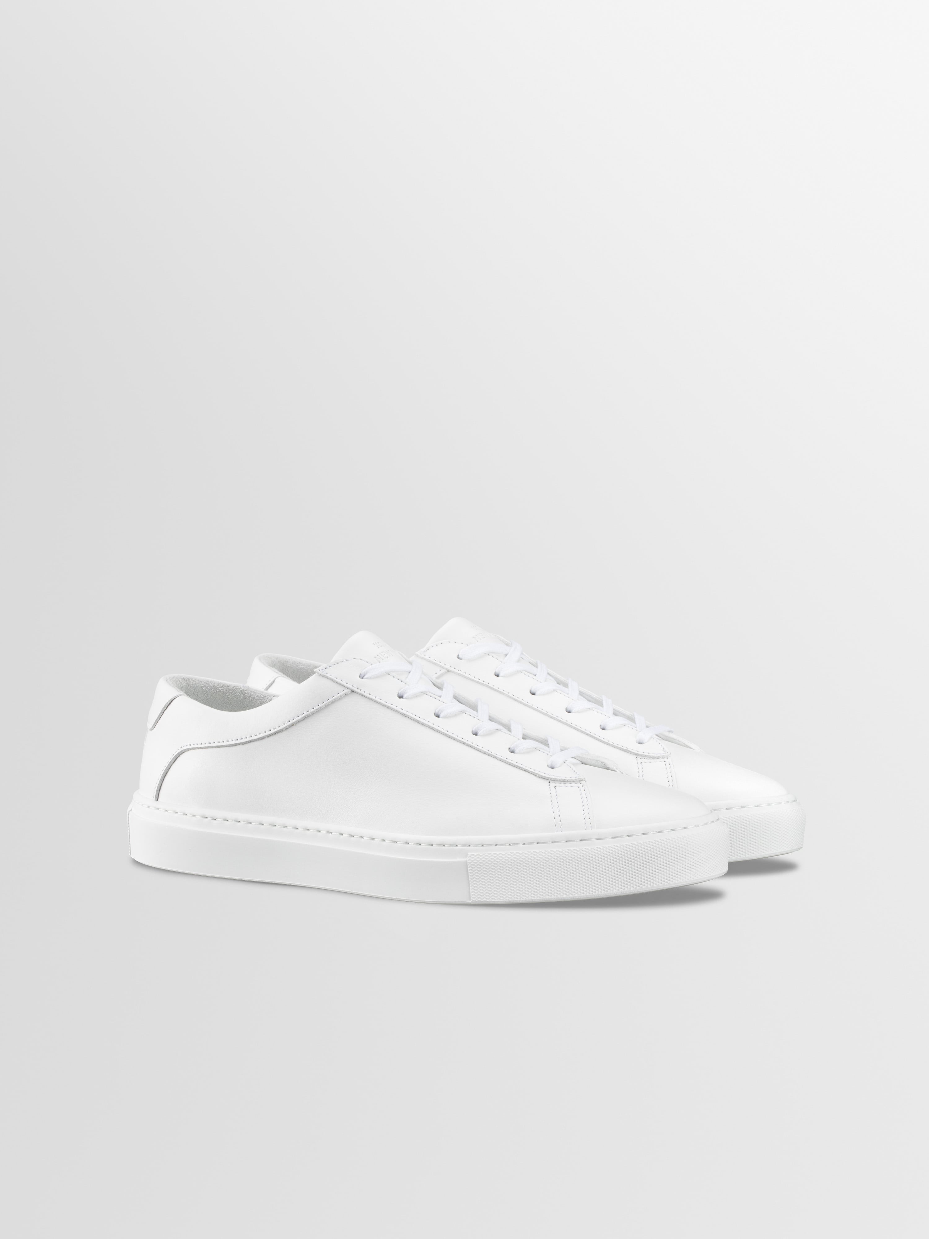 Capri Leather Sneaker in Triple White Wide Fit