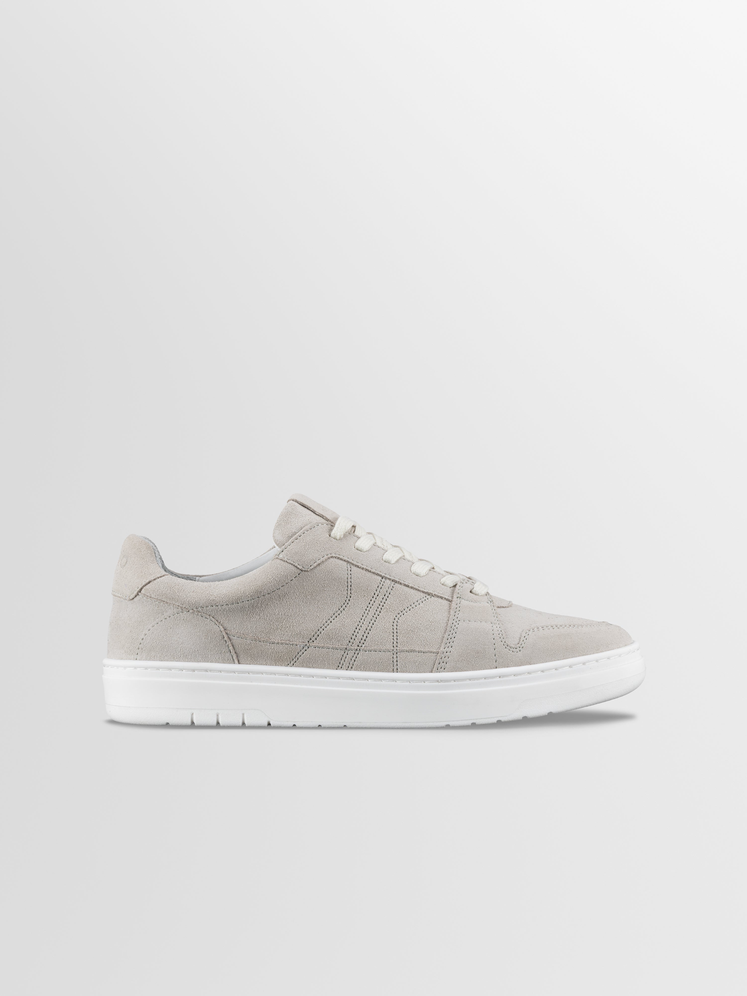 Carrara Suede Sneaker in Dune