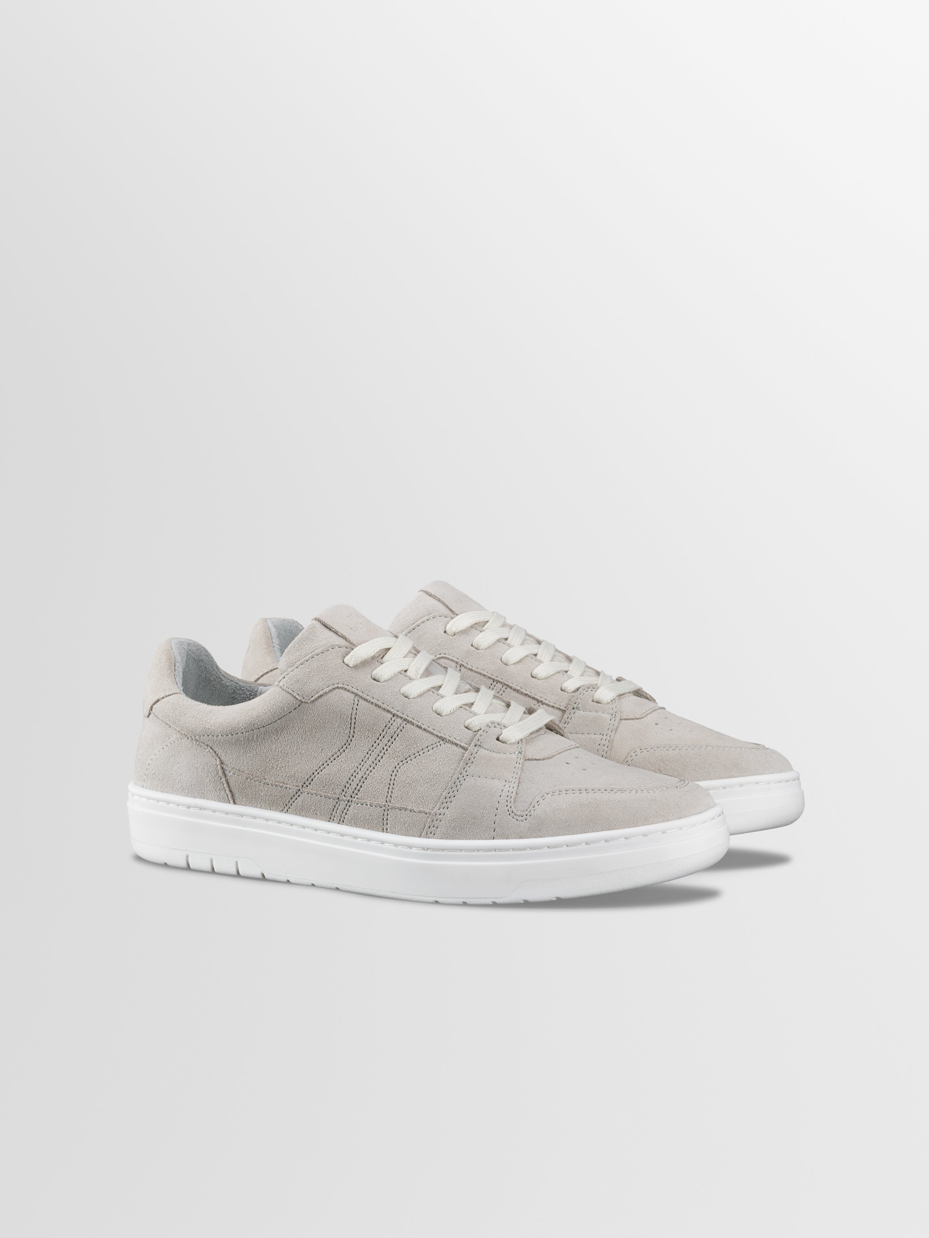 Carrara Suede Sneaker in Dune