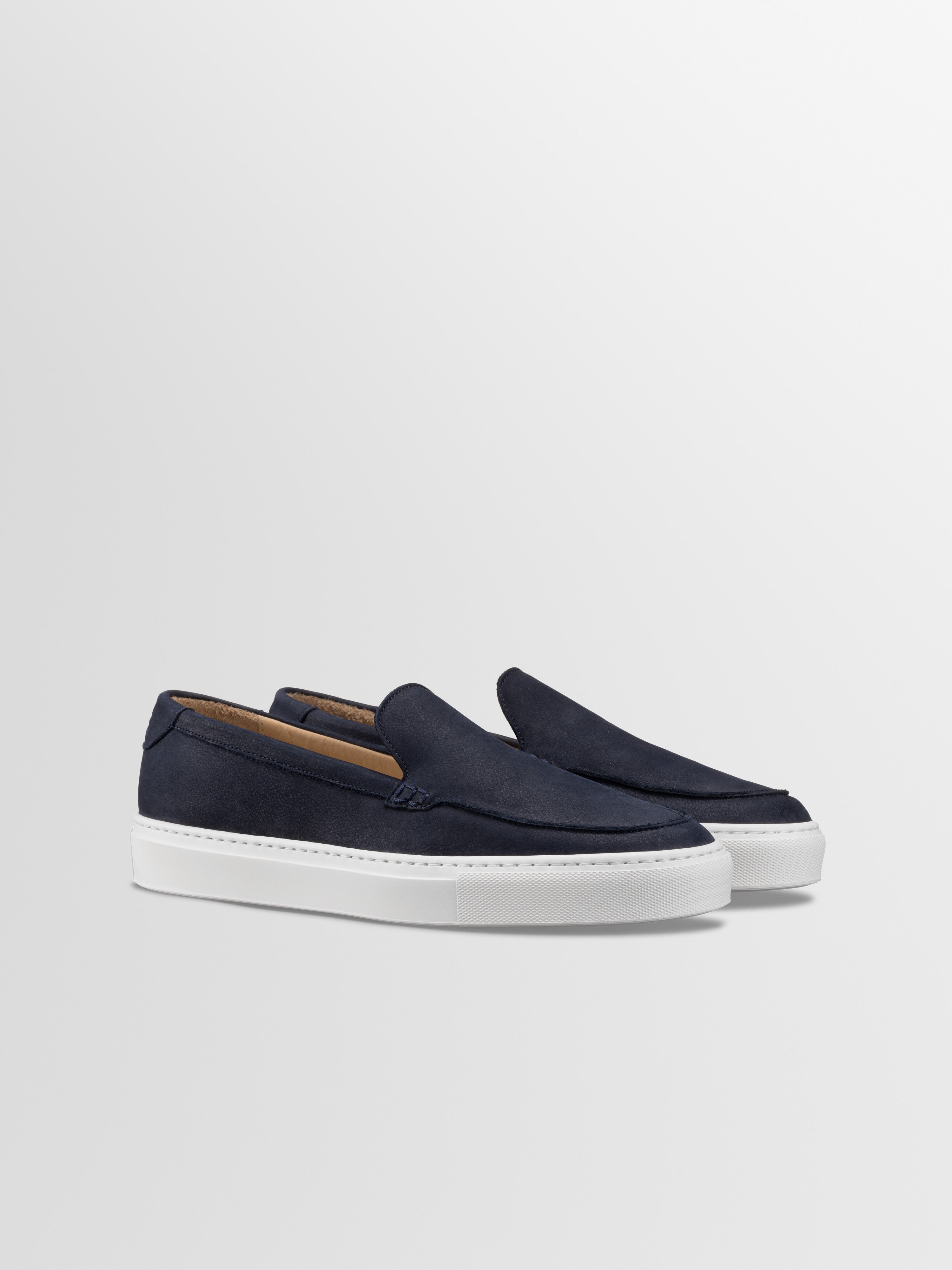 Lido Nubuck Loafer in Yacht