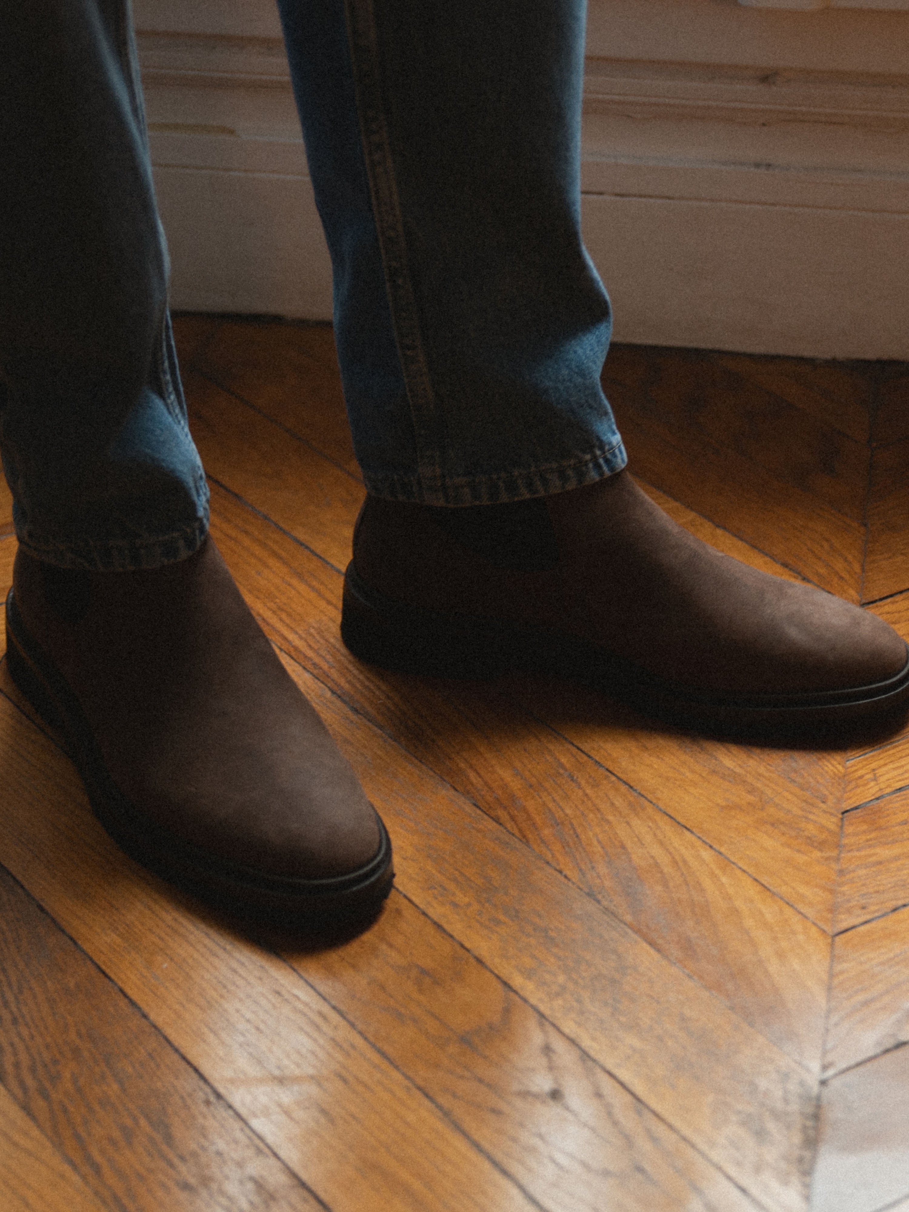 Fermo Nubuck Boot in Chocolate