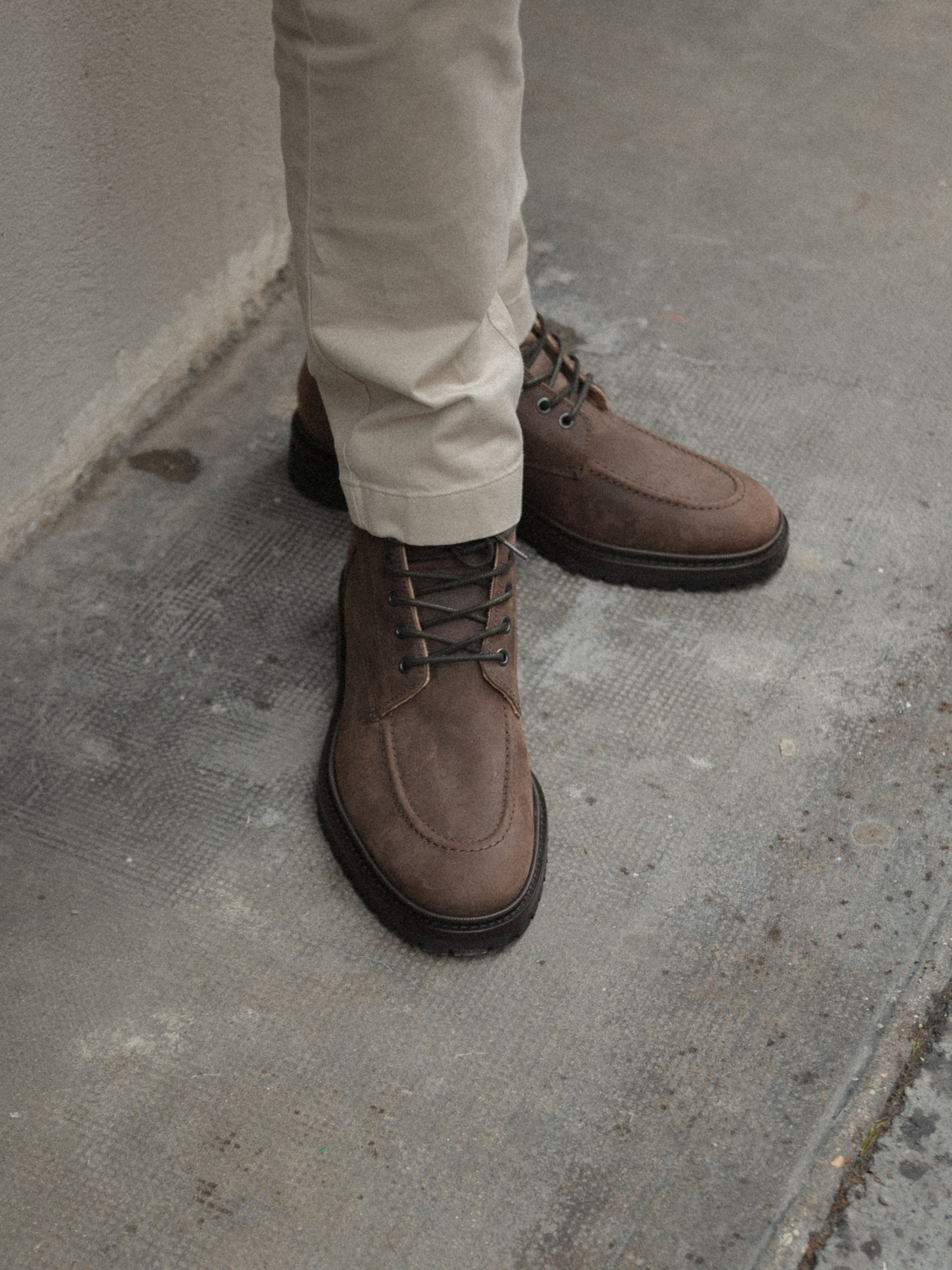 Milo Leather Boot in Chocoloate