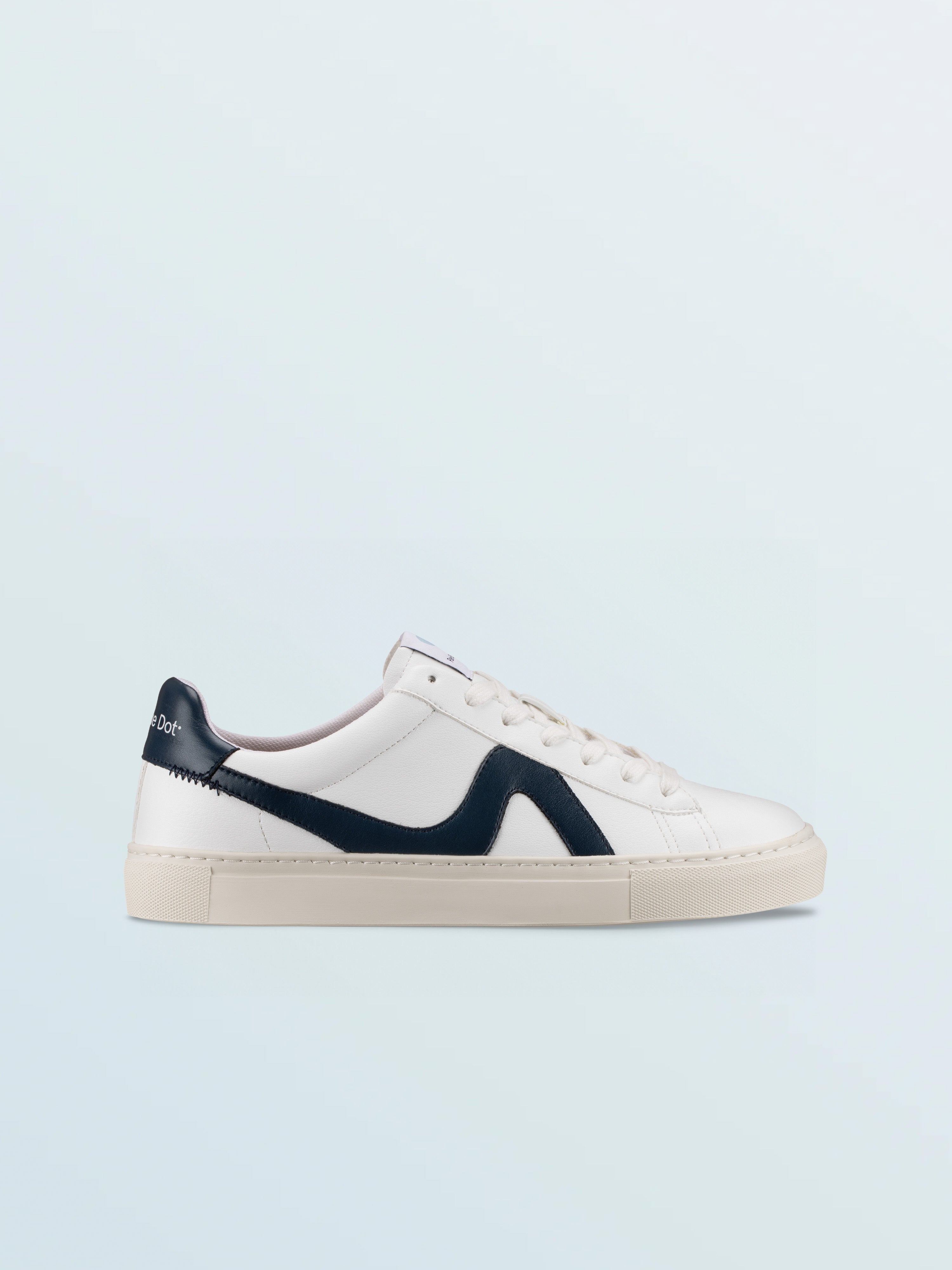 Vegan 01 Sneaker in Iceberg
