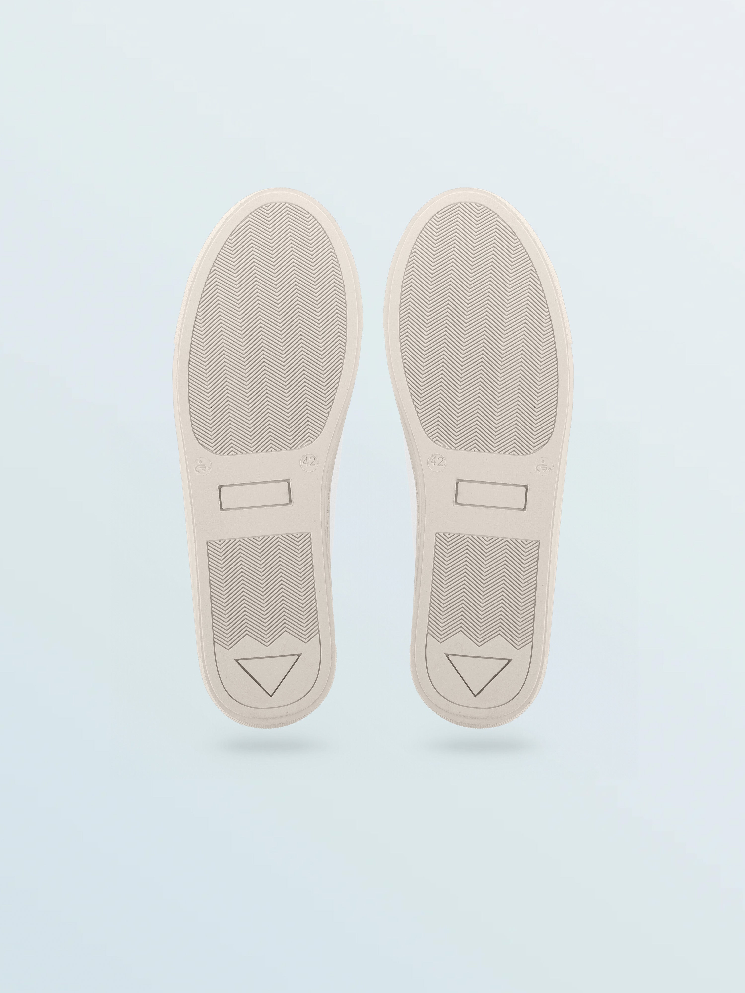 Vegan 01 Sneaker in Iceberg